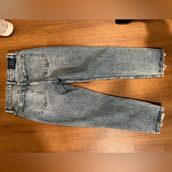 Abercrombie mom high rise jeans - Picture 3 of 5